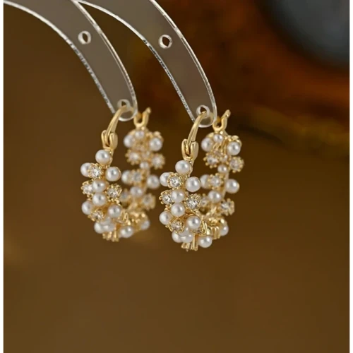 kolczyki-pearls-glow-ze-stali-chirurgicznej-subtelna-elegancja (1).jpg